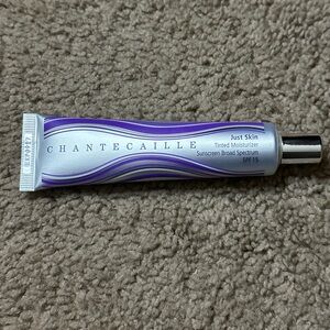 BNW/OB Chantecaille Just Skin Tinted Moisturizer SPF 15 - vanilla
